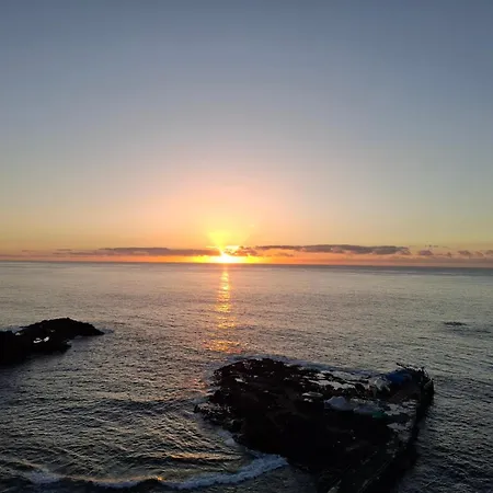 Oceanfront On The Beachfront * El Pris