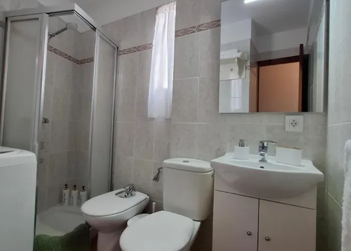 Апартаменты Oceanfront On The Beachfront *