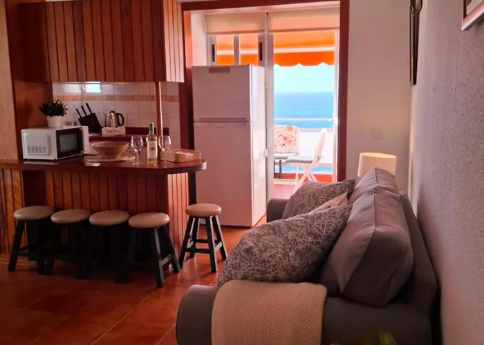 Oceanfront On The Beachfront * El Pris